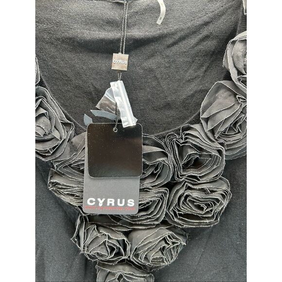 Cyrus Black Rosette Neckline Top Women’s Small NWT 3/4 Sleeve Knit Blouse Floral - Picture 3 of 10